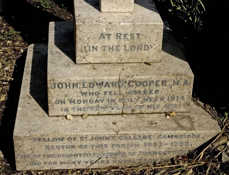 COOPER John Edward inscription.jpg